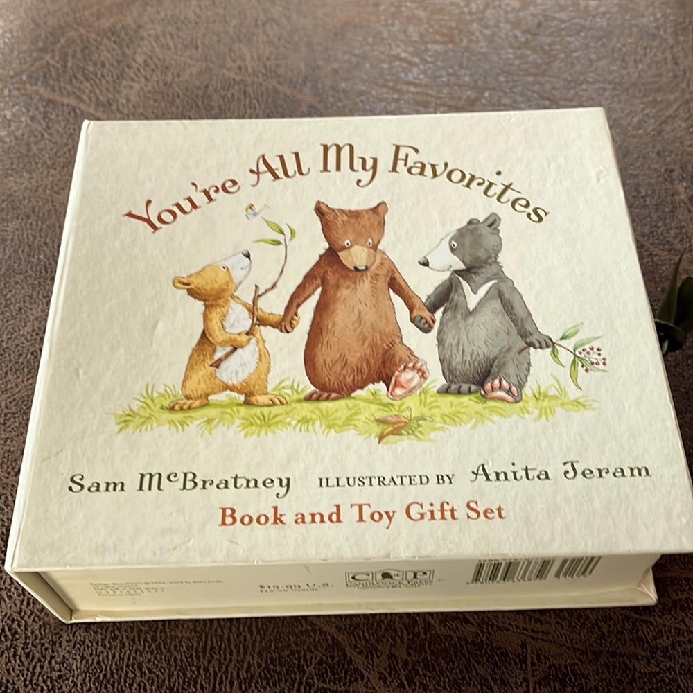 Vintage (2004) Brand new book and animal play set. “You’re All My Favorites”.